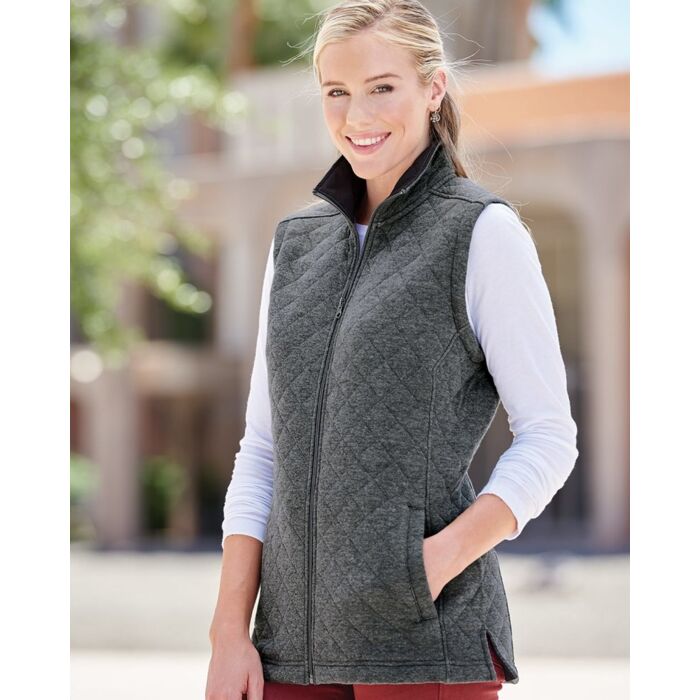 Women’s Quilted Full-Zip Vest Thumbnail